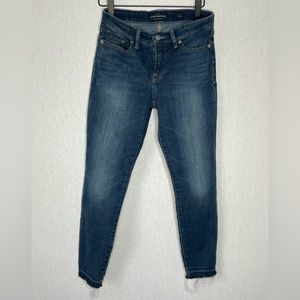 Lucky Brand Jeans size 4/27 frayed bottom like new!